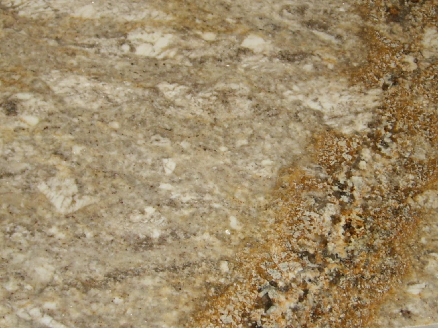 Taupe Taupe
